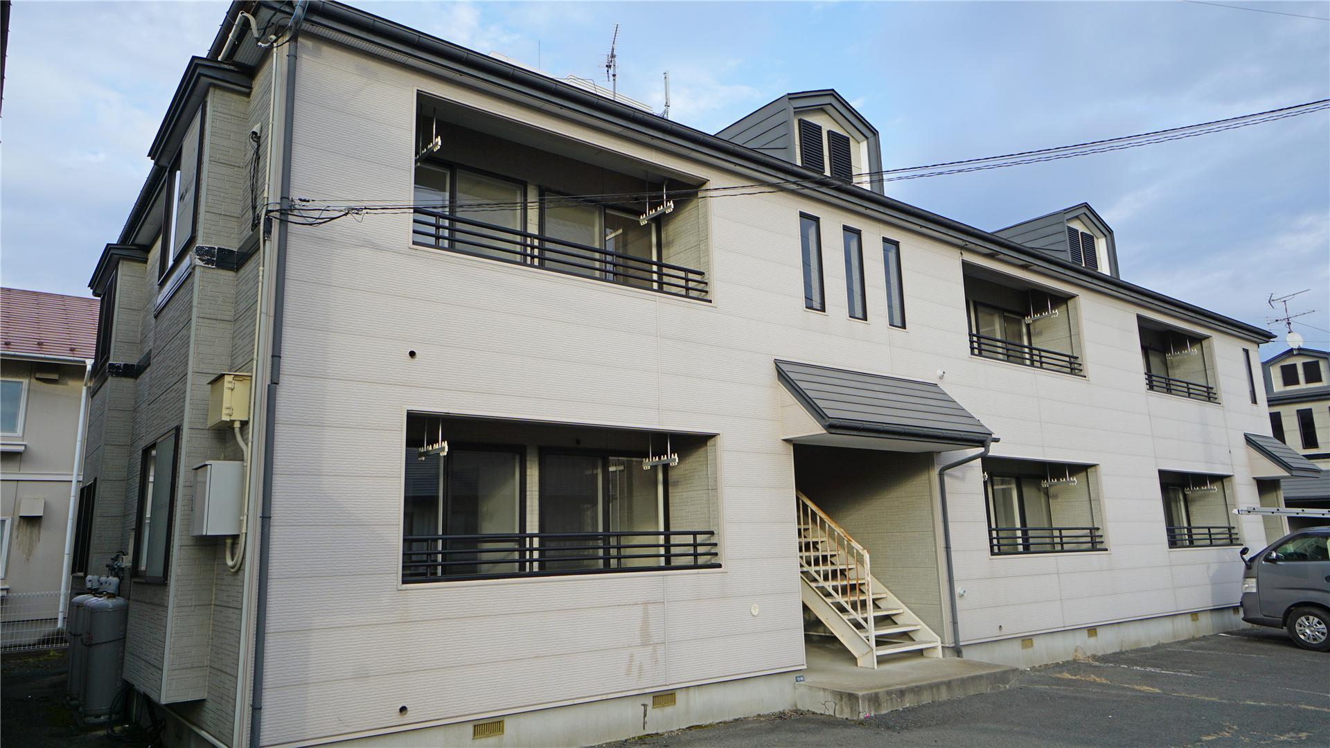 建物外観　【2026年2月全面塗装予定】