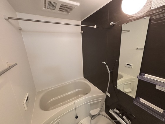 バス・シャワールーム　※別号室の写真です