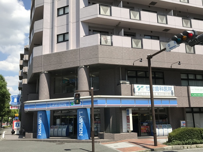 コンビニ　ローソン（コンビニ）まで350m