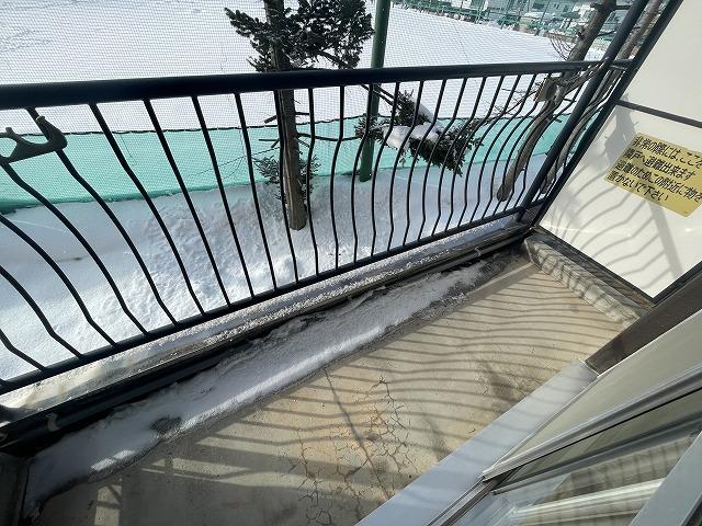 バルコニー　バルコニー