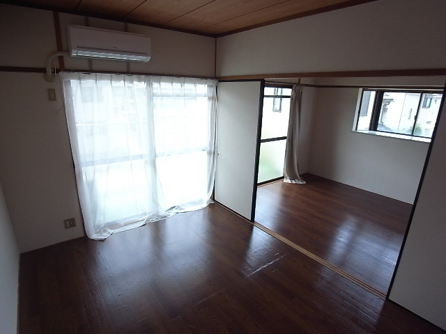 居室・リビング　居室