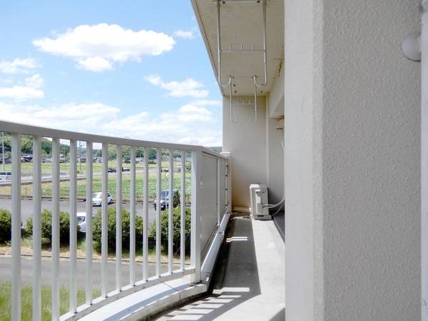 バルコニー　ビレッジハウスの同一物件・同一タイプの間取りの写真です