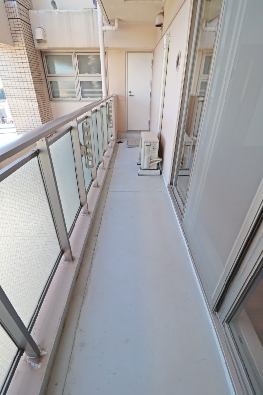 バルコニー　図面と現状に相違がある場合には現状を優先