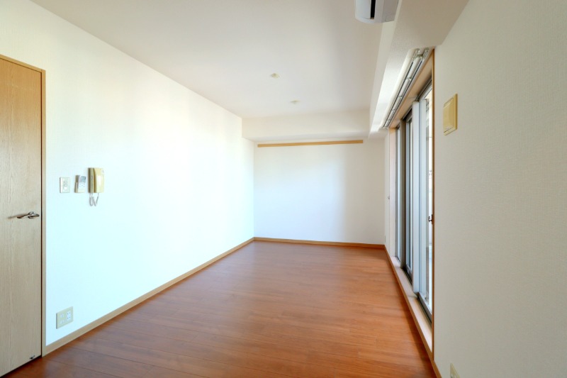 居室・リビング　図面と現状に相違がある場合には現状を優先