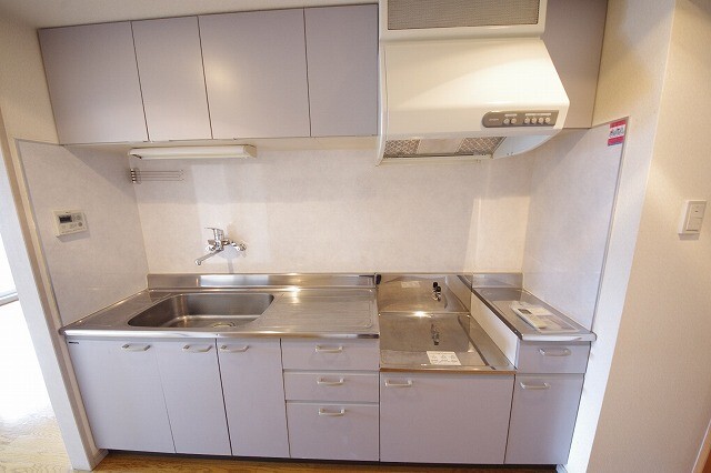 キッチン　キッチン（類似室内）