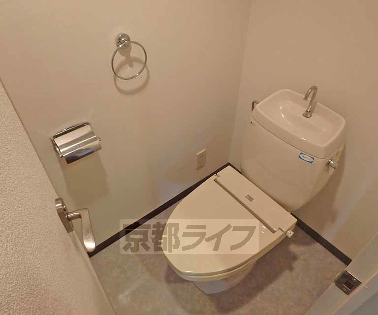 トイレ　掃除も忘れずに