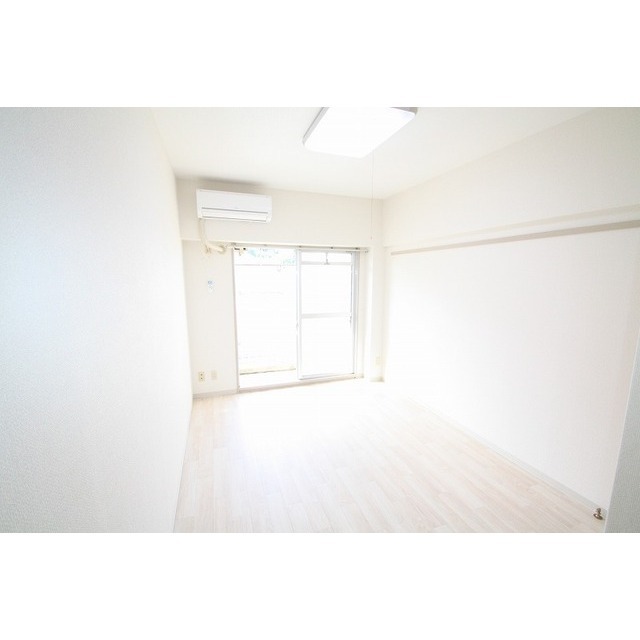 居室・リビング　洋室７帖