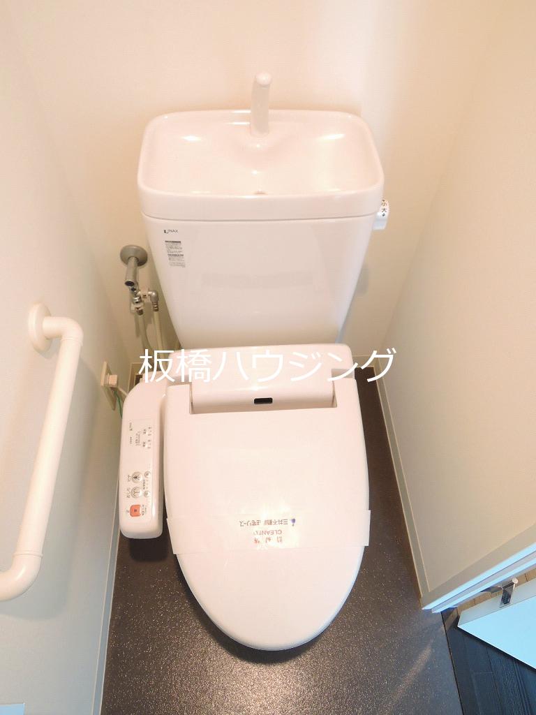 トイレ　ウォシュレット