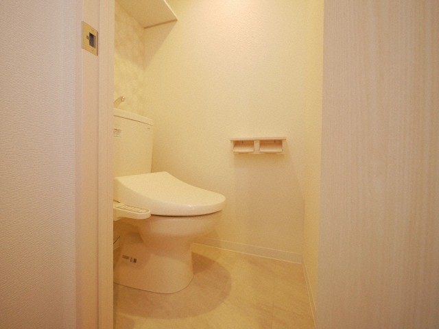 トイレ　ウォシュレット設置済みです！