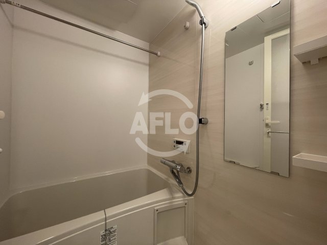 バス・シャワールーム　コンフォリア新大阪宮原Q　浴室