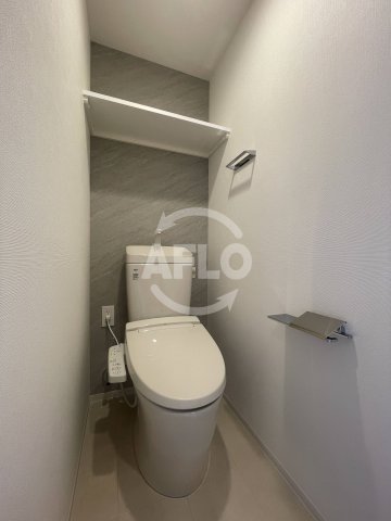 トイレ　コンフォリア新大阪宮原Q　トイレ