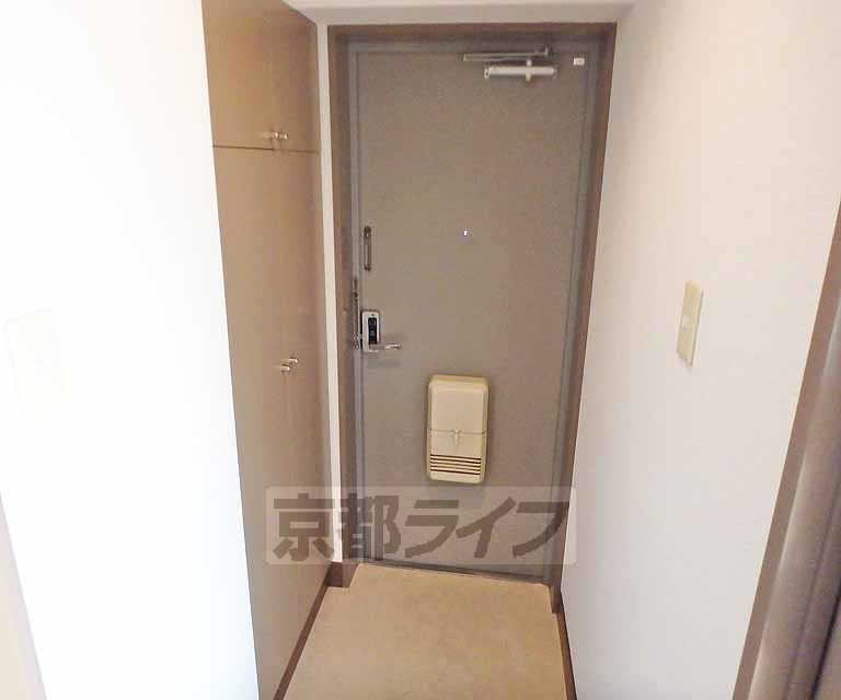 玄関　玄関ホールです