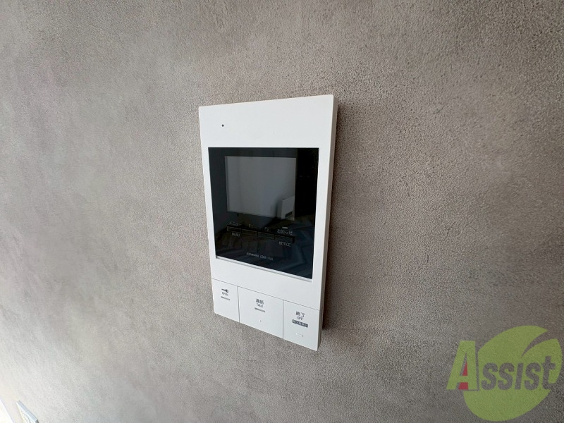 セキュリティ　ＴＶモニター付インターホンです。来客者の顔が見えるので安心！