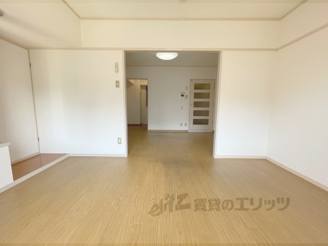 居室・リビング　洋室