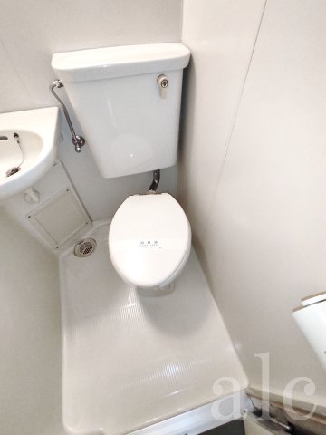 トイレ　別部屋写真、トイレお写真