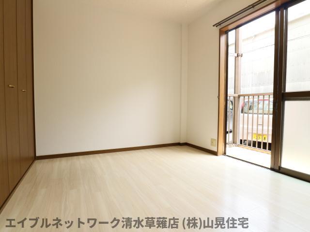 居室・リビング　居間です