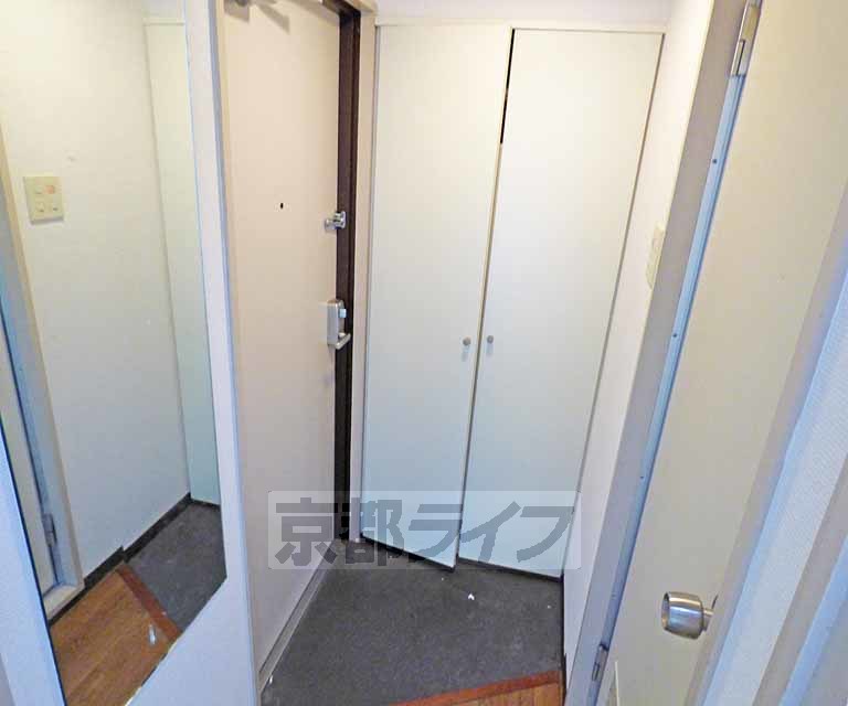 玄関　広い玄関です。