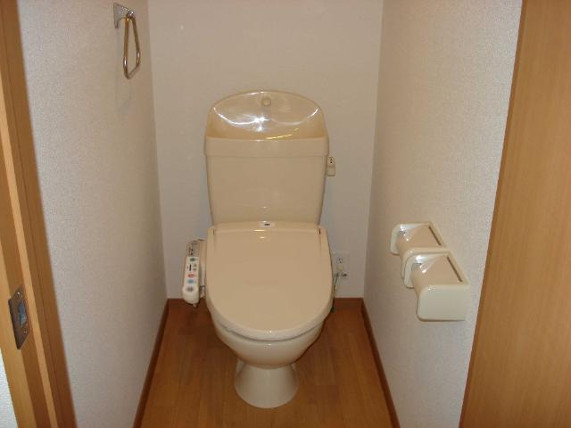 トイレ　シャワー付トイレ