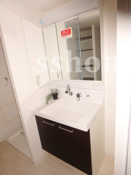 洗面設備　シャンプードレッサー