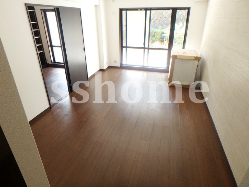 居室・リビング　広々リビング♪