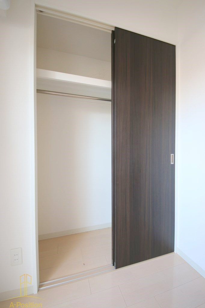 収納　ラシュレエグゼ本町