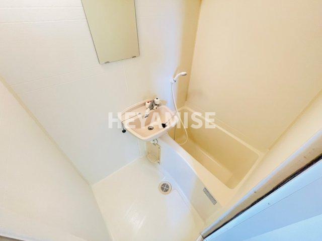 バス・シャワールーム　※類似間取りのお部屋の参考画像です※現況を優先します