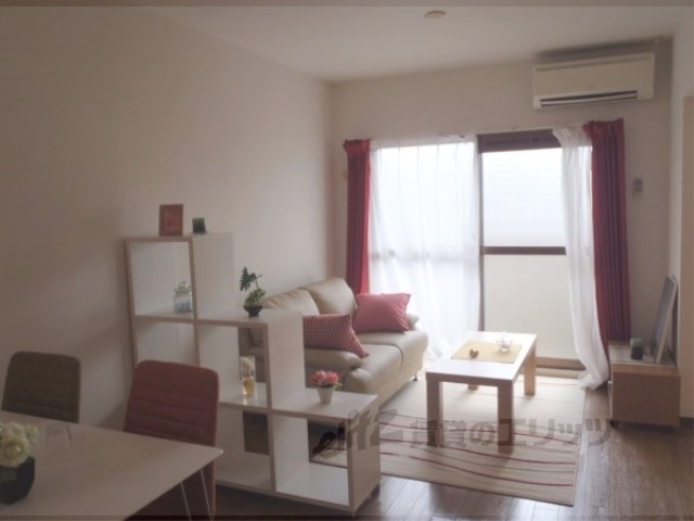 居室・リビング　リビング