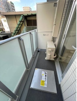 バルコニー　バルコニー