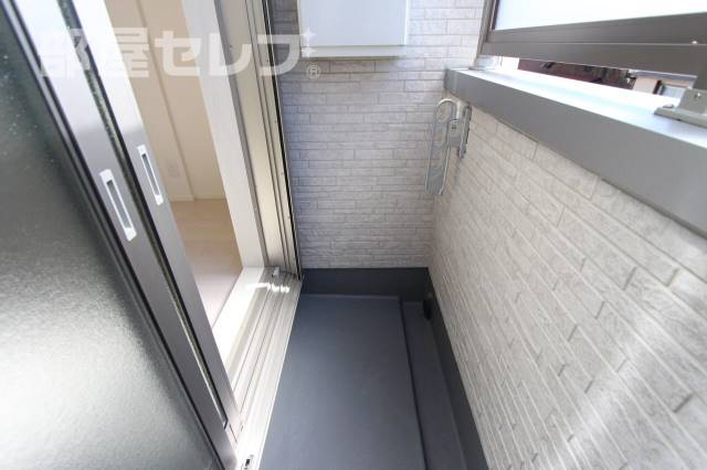 バルコニー　南向きのバルコニーです。