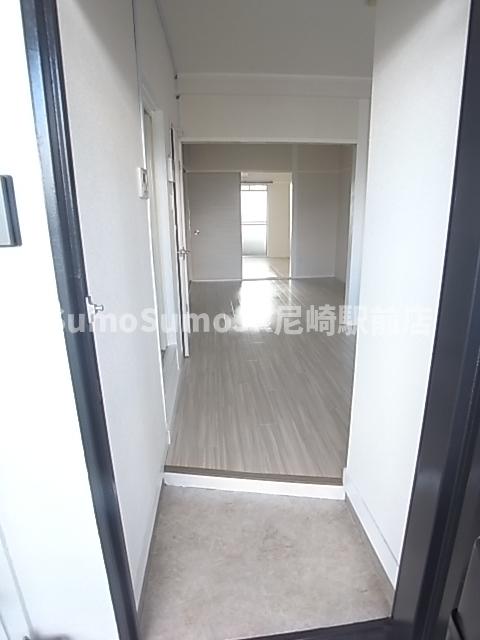 玄関　シンプルで使いやすい玄関です