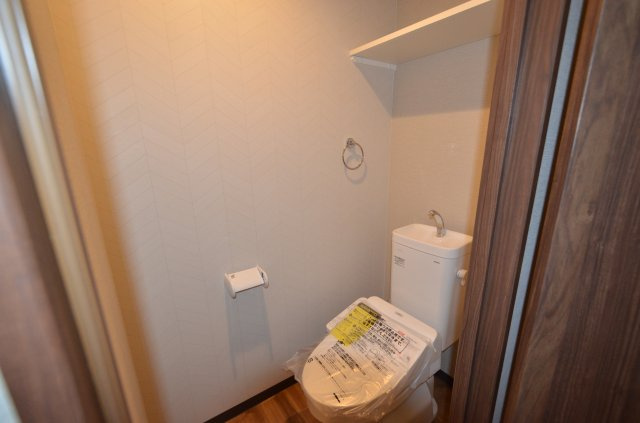 トイレ　コンパクトで使いやすいトイレです♪