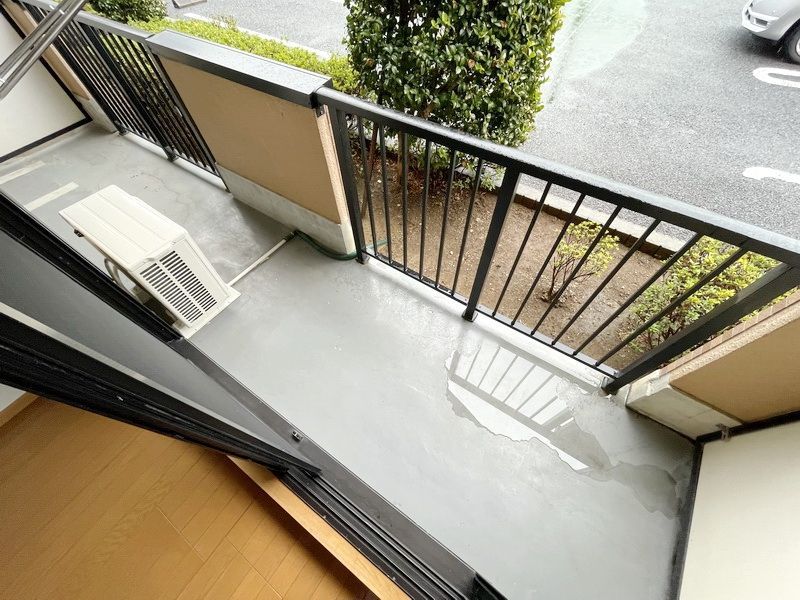 バルコニー　バルコニー