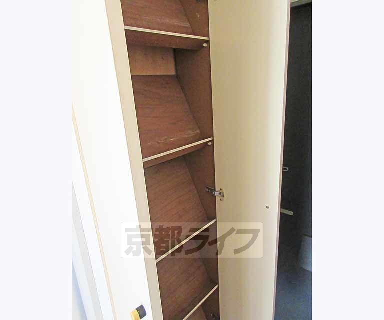 収納　シューズボックス付き