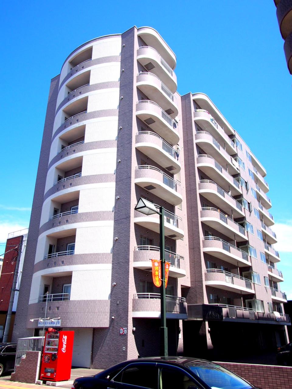 建物外観　人気の都市ガスマンションです♪