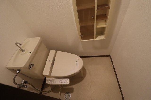 トイレ　清潔感のあるトイレです