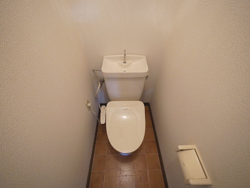 トイレ　ウォシュレット