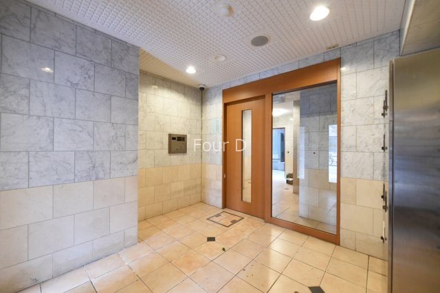 ロビー　★見学予約受付中★