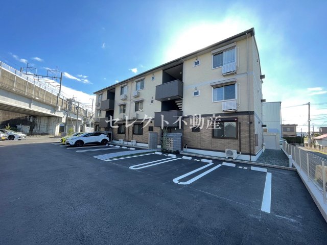 建物外観　【アベニール新八代】