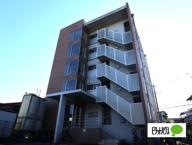 建物外観　建物北側