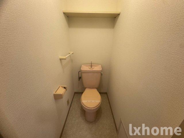 トイレ　コンパクトで使いやすいトイレです