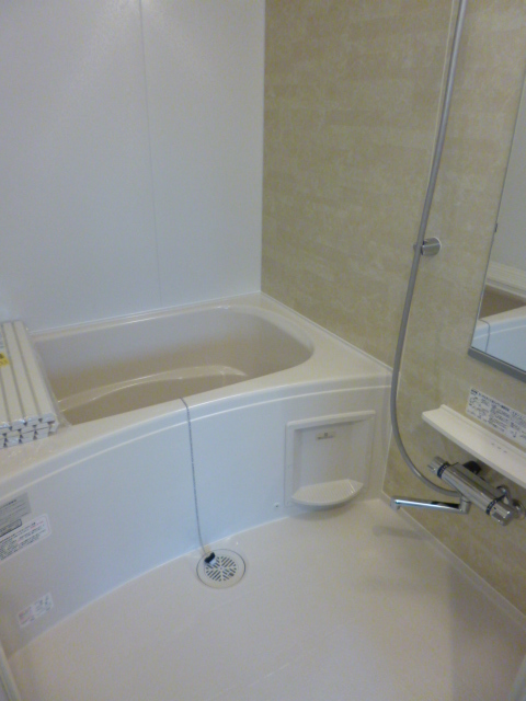 バス・シャワールーム　★追い焚き＆浴室乾燥機完備★