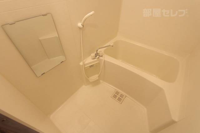 バス・シャワールーム　※１０５号室の写真です。