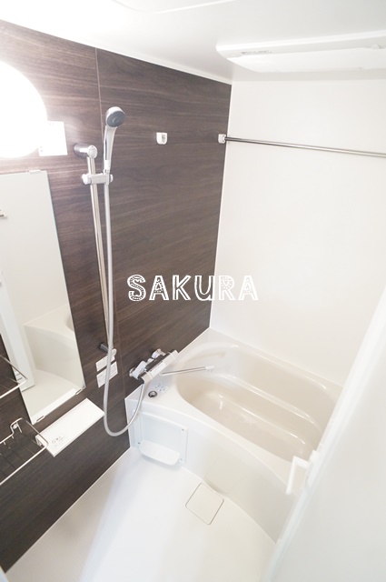 バス・シャワールーム　日々の疲れを癒すお風呂です♪