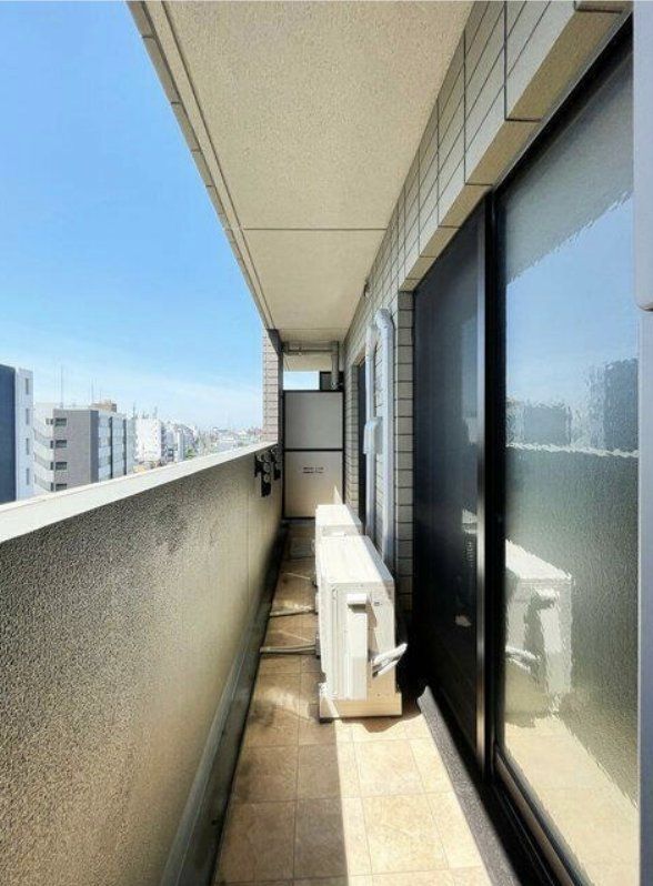 バルコニー　バルコニー