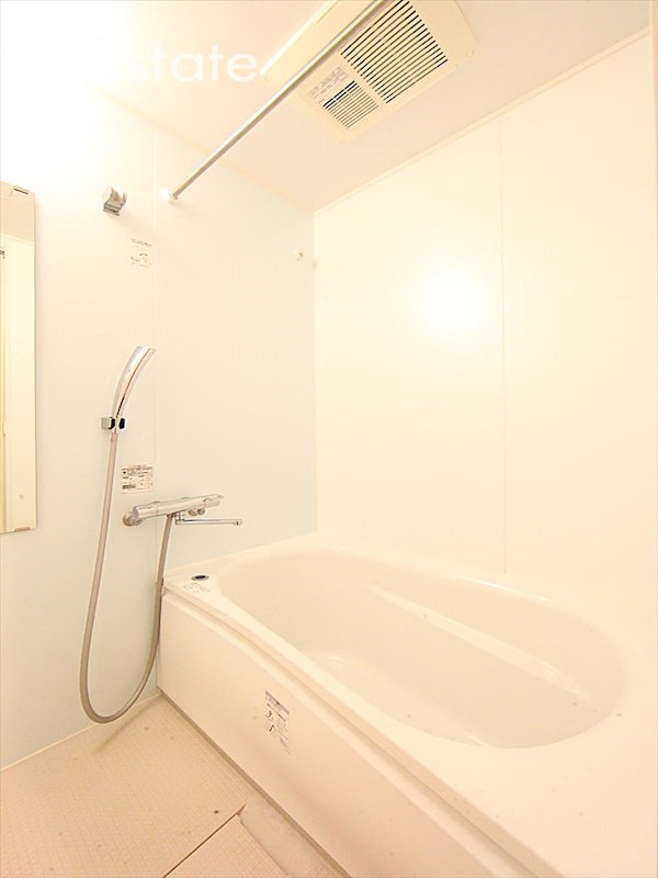 バス・シャワールーム　バスルーム