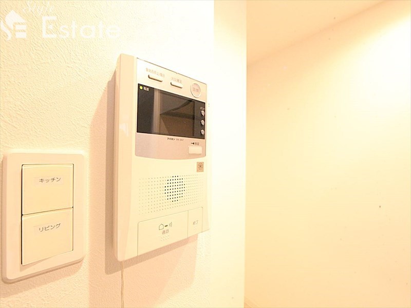 セキュリティ　モニター付きインターホン