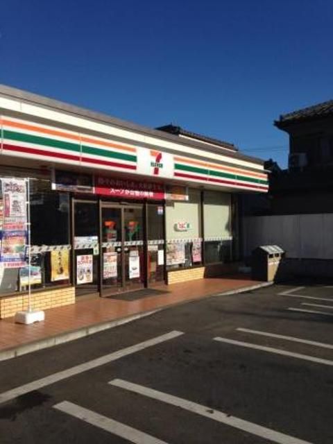 コンビニ　セブンイレブン福生志茂店（コンビニ）まで120m