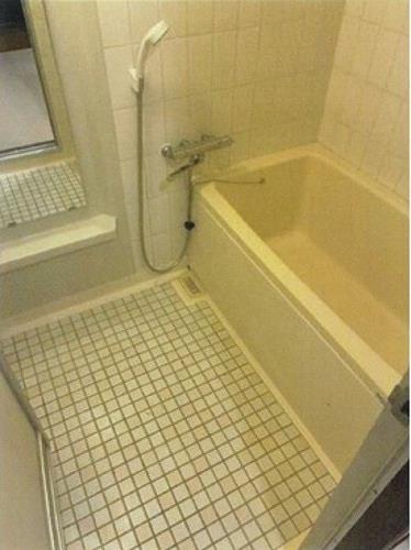 バス・シャワールーム　浴室