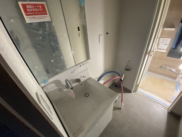 建物外観　建築中