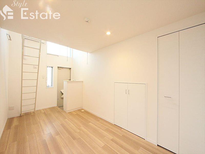 居室・リビング　内装